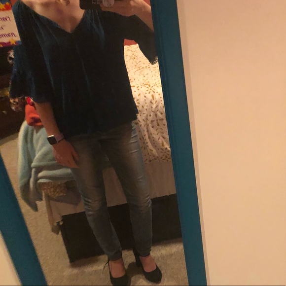 Dressy Blue Top - Picture 4 of 4